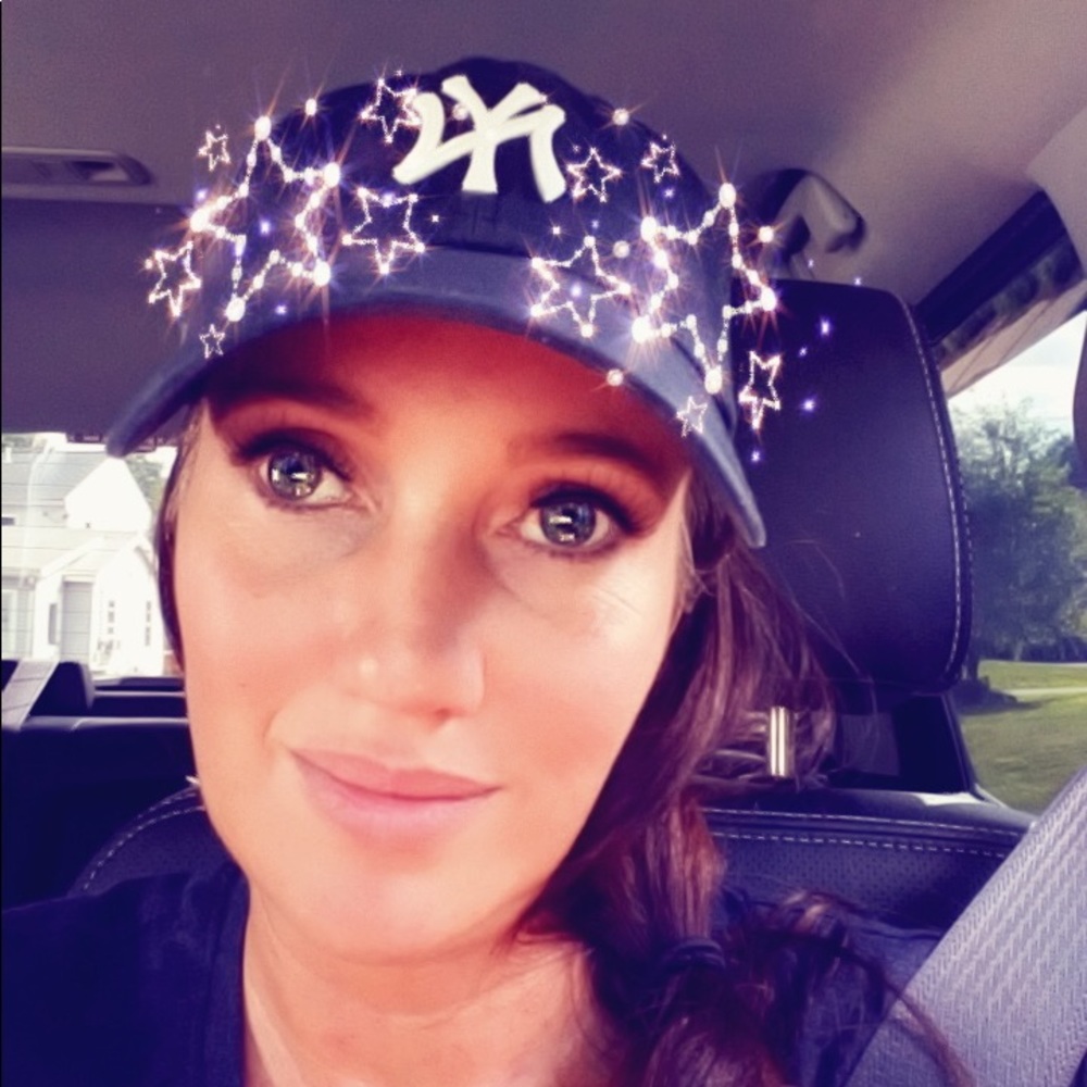 Meet your Posher, Brandi